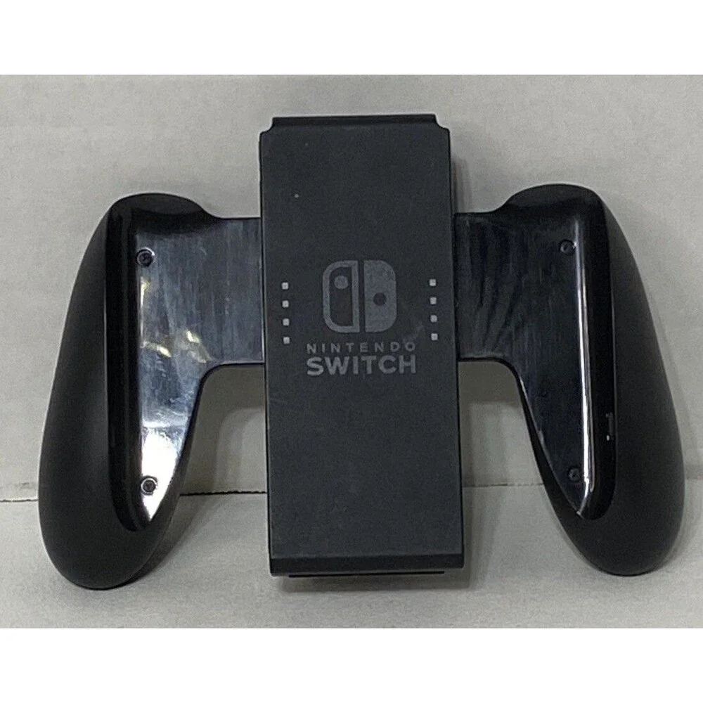 Nintendo HAC011 Charging Grip for Nintendo Switch Black Used